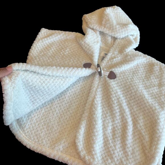 Old Navy Fuzzy Textured 4T Diva Hooded Cloak Button Front, Warm Poncho KK-03 - Picture 4 of 7